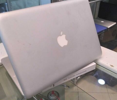 Macbook Pro 2012 Laptop