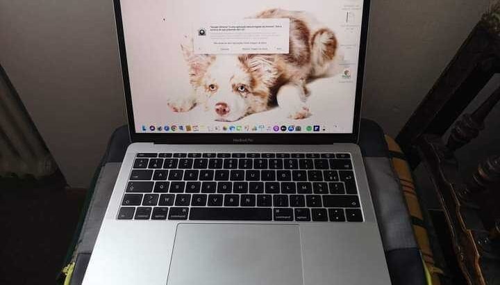 Macbook pro 2011 laptop