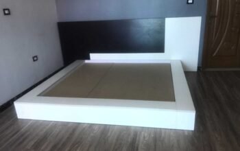 modern king size bed