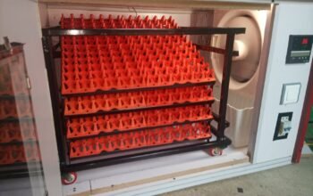 የዶሮ ጫጩት ማስፈልፈያ ማሽን (ኢንኩቤተር)