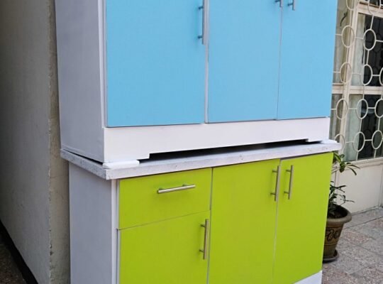 1.20 m kitchen cabinet