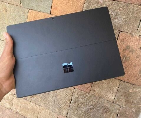 Microsoft surface pro 7
