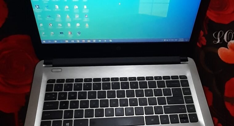 Hp notebook corei 5 5th generation 2gb amd grap