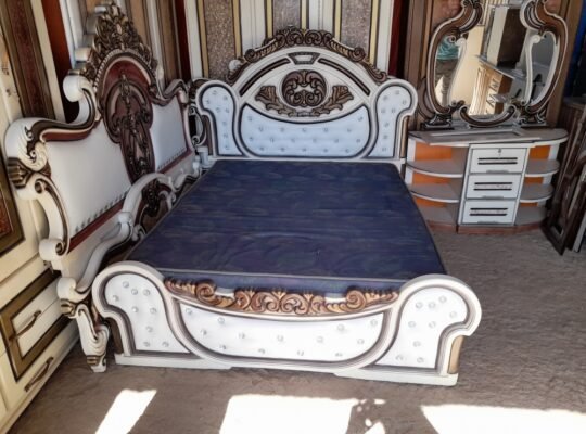 Lezare bed