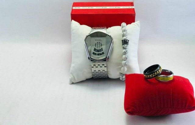 ⌚DIESEL watch with free bracelet