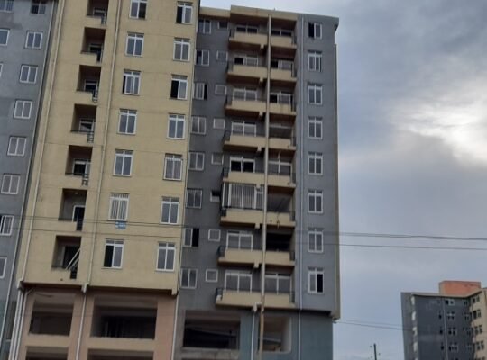 40/60 condominium for sell