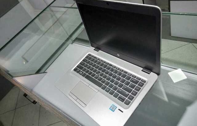 HP Elitebook 840 G3 with free 32 gb flash