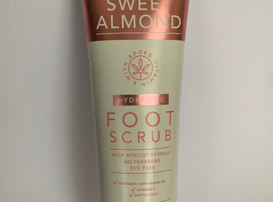 Sweet Almond Foot Scrub
